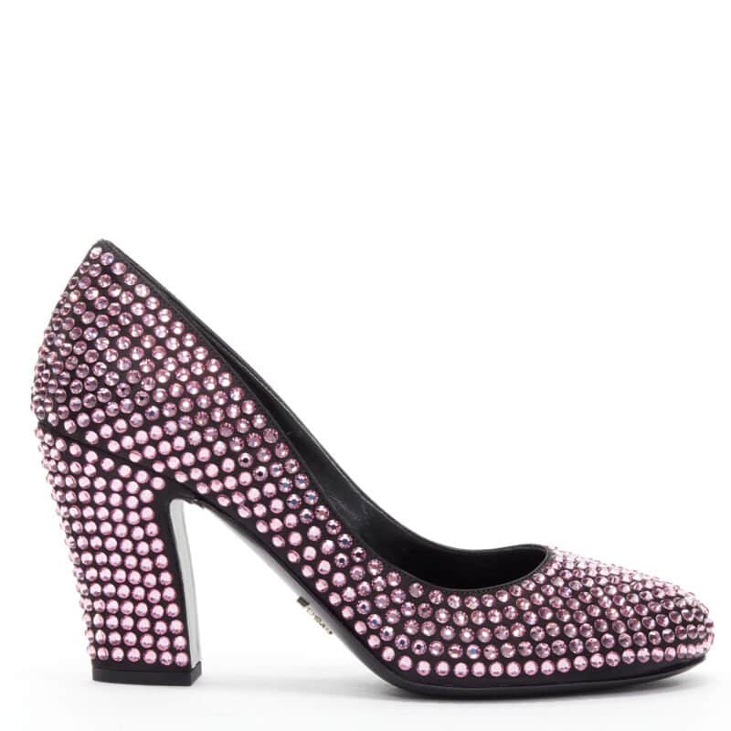 Prada Crystal Pink Pumps Pink Leather Never worn - Front View