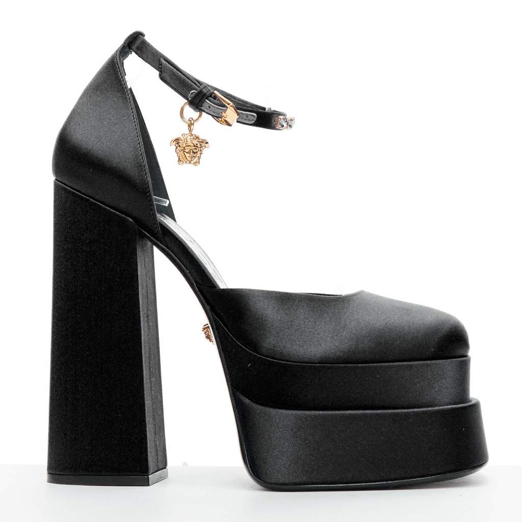 Versace Aevitas Pink Platform Black Never worn - Front View