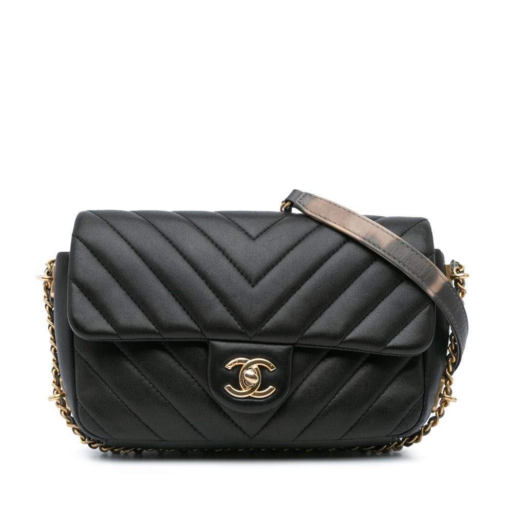 Chanel Mini Rectangular Chevron Lambskin Chain Around Flap Black Leather Very good - Front View