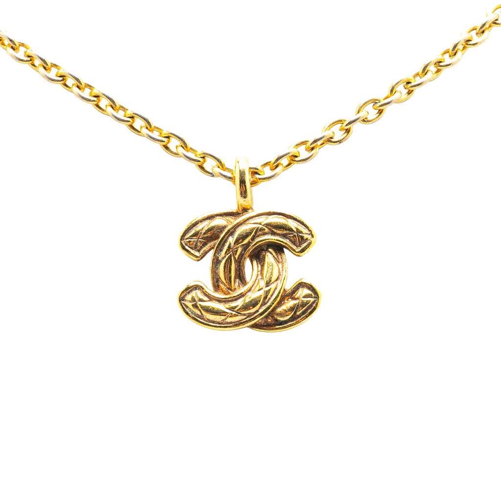 Chanel Gold Plated CC Quilted Pendant Necklace Gold Metal Good condition - Front View