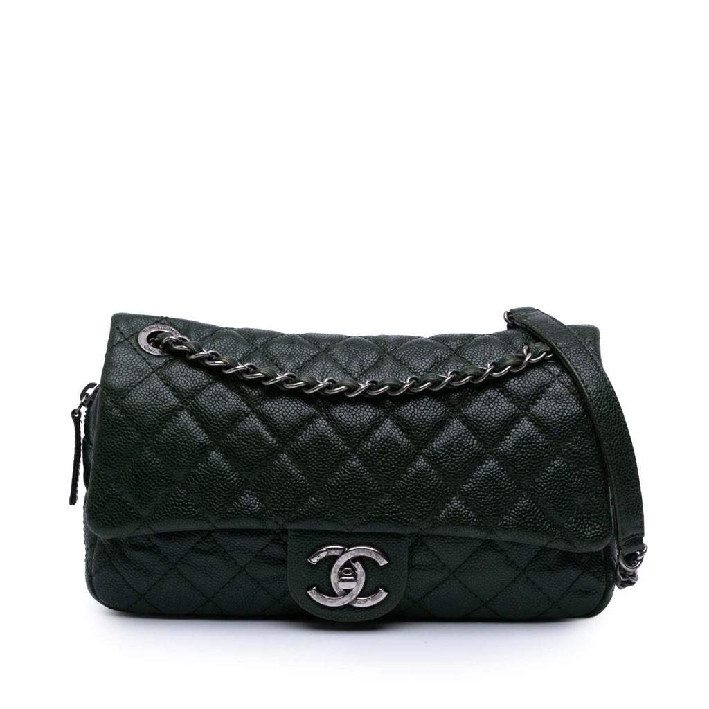 Chanel Medium Quilted Iridescent Caviar Easy Flap Green Leather Good condition - Front View