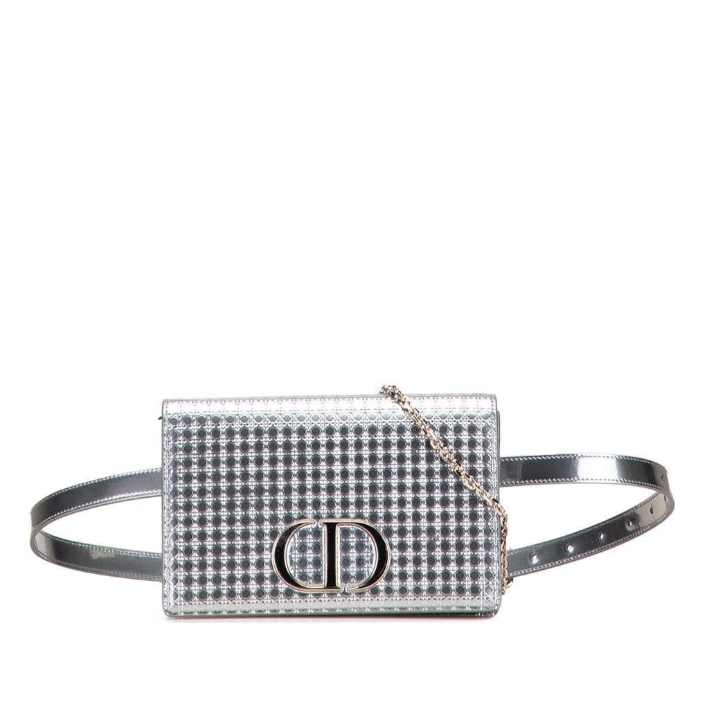 Dior Metallic Patent Microcannage 2 in 1 30 Montaigne Pouch Silver Leather Good condition - Front View