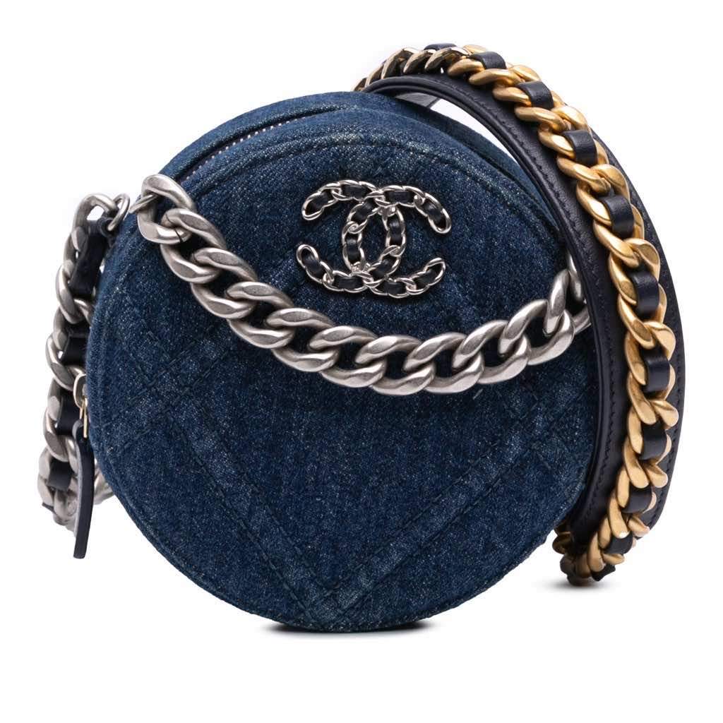 Chanel Denim 19 Round Clutch with Chain Blue Denim Very good condition - Front View