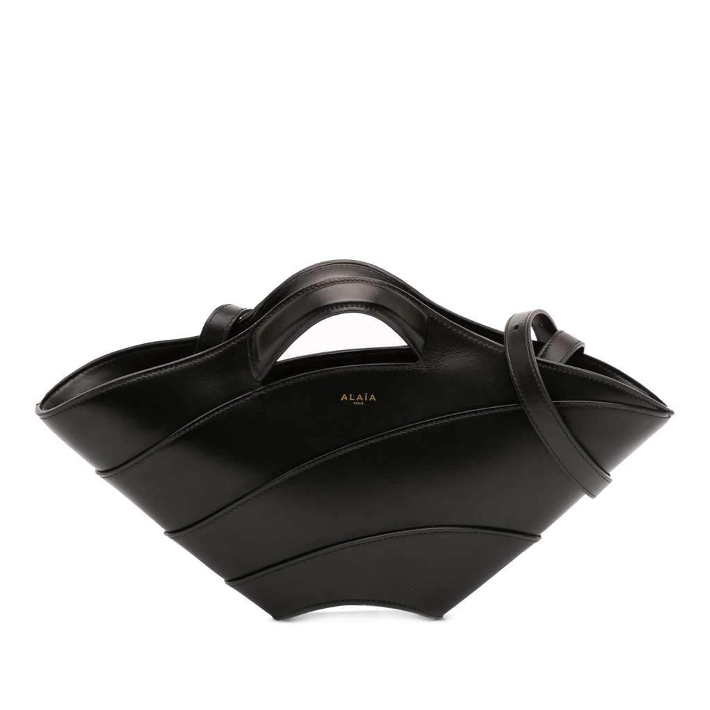 Alaïa Small Calfskin Khaima Bag Black Leather Good condition - Front View