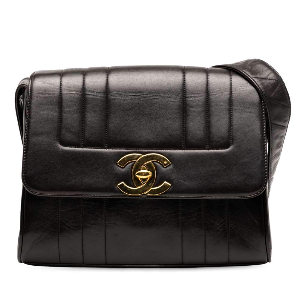 Chanel Vertical Quilt Lambskin Flap Black Leather Very good - Front View
