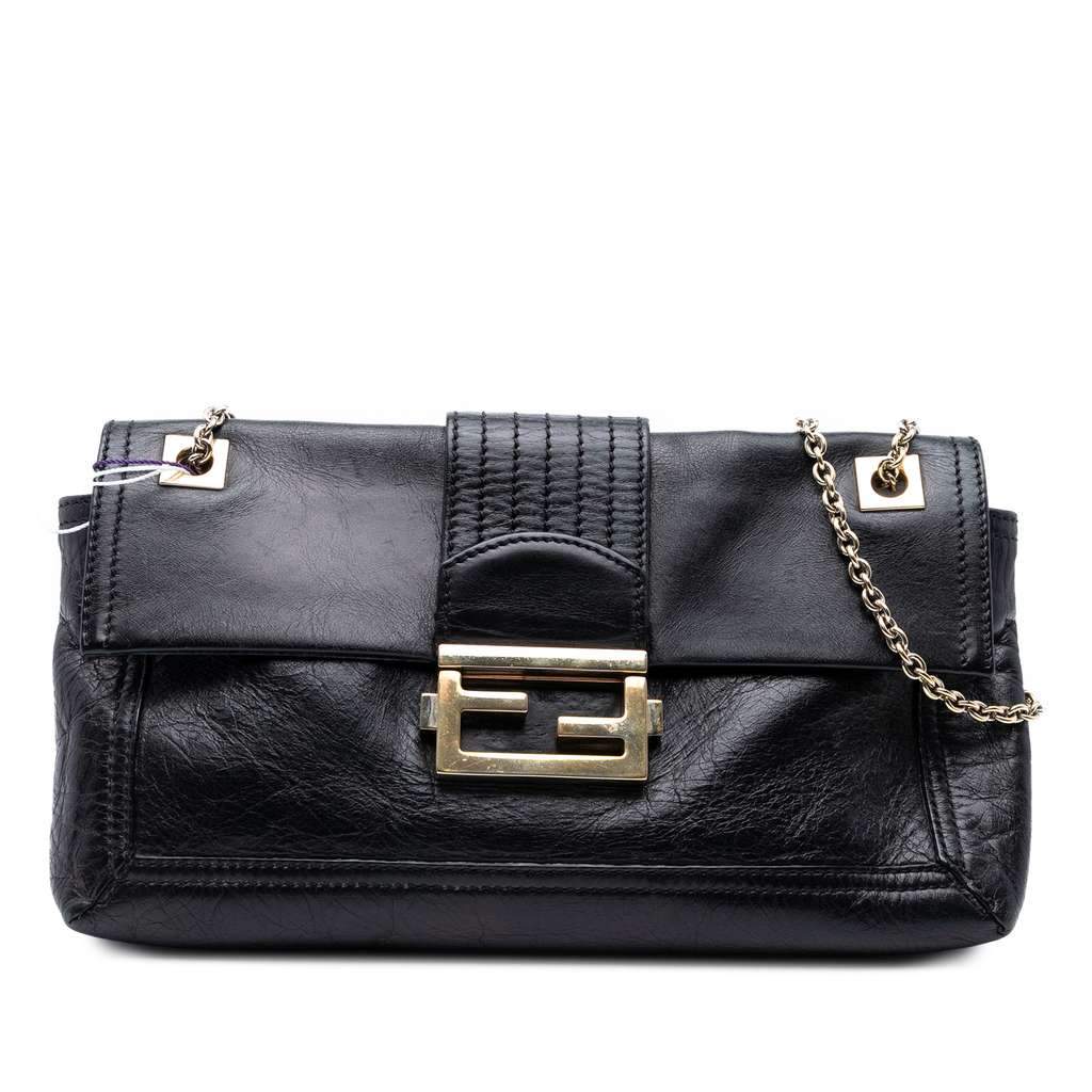 Fendi Leather Baguette Chain Flap Crossbody Black Leather Good condition - Front View