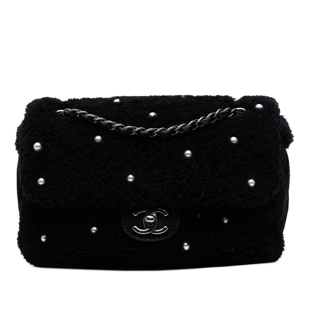 Chanel Medium Shearling Pearl Studded Flap Black Very good - Front View