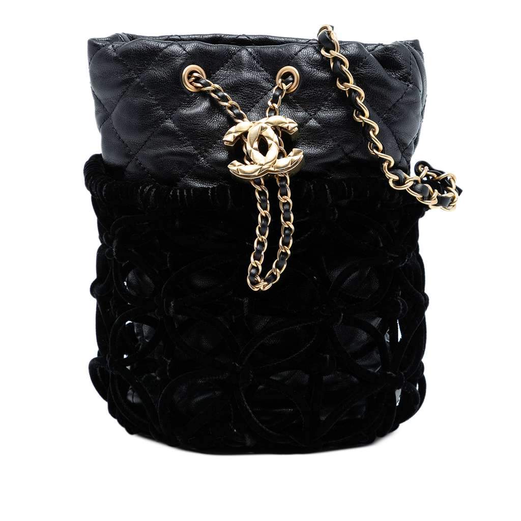 Chanel Braided Velvet Goatskin Drawstring Bucket Black Leather Very good condition - Front View