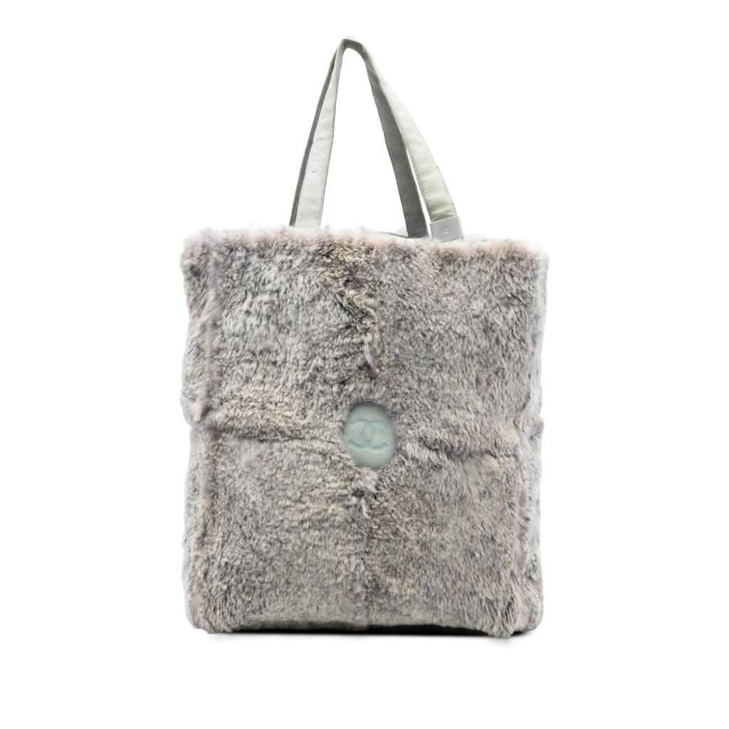 Chanel CC Lapin Fur Tote Grey Very good - Front View