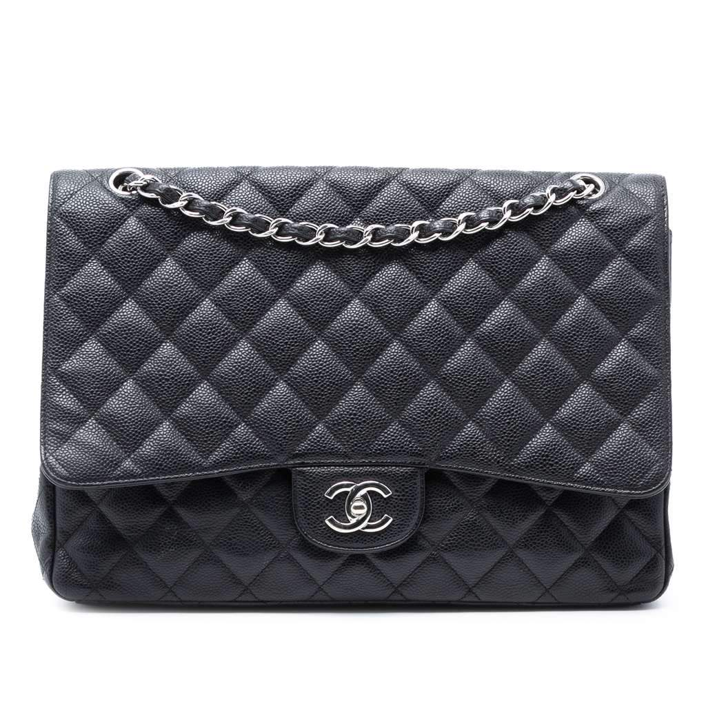 Chanel Maxi Classic Caviar Single Flap Black Leather Good condition - Front View