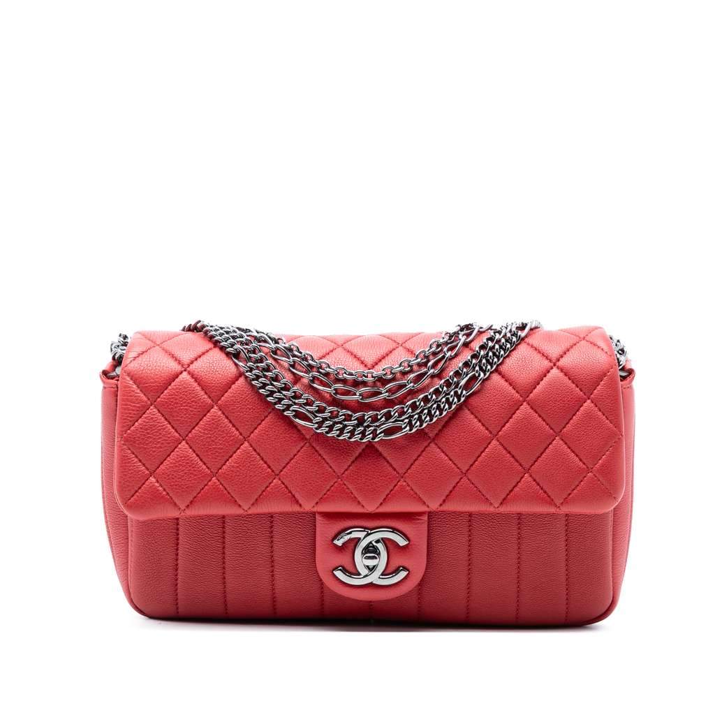 Chanel CC Quilted Calfskin Multi Chain Flap Red Leather Very good condition - Front View
