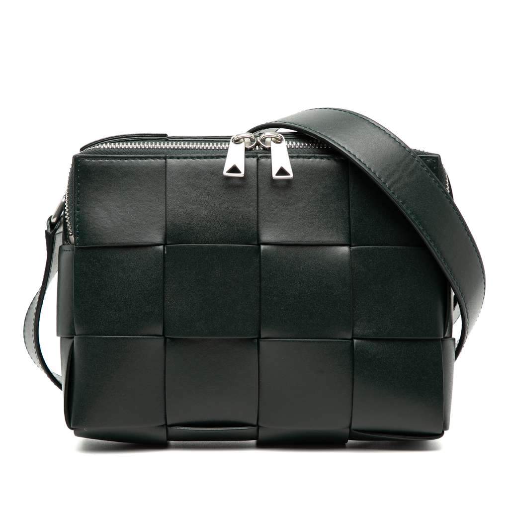 Bottega Veneta Nappa Maxi Intrecciato Cassette Camera Bag Green Leather Good condition - Front View