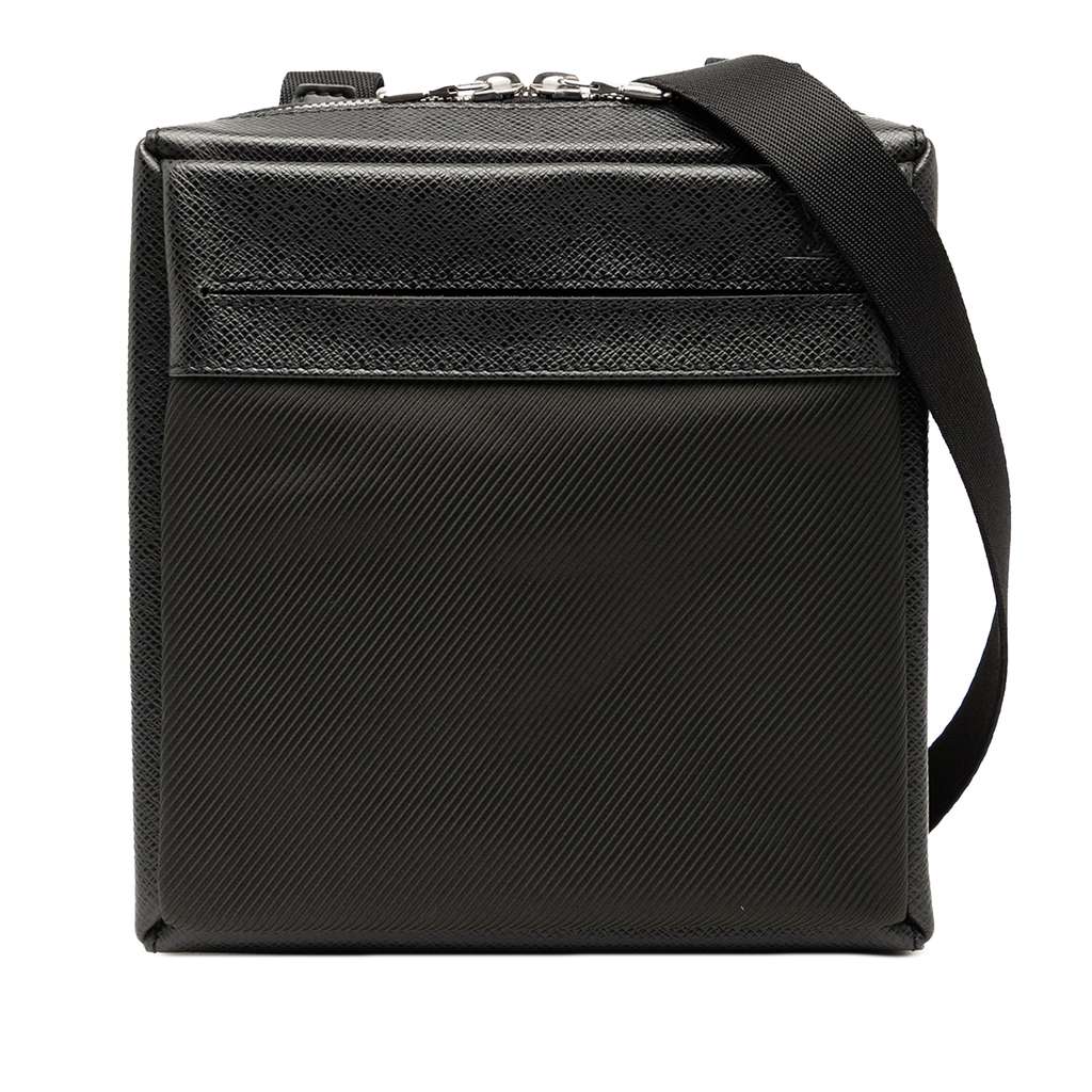 Louis Vuitton Taiga Sayan Black Canvas Good - Front View