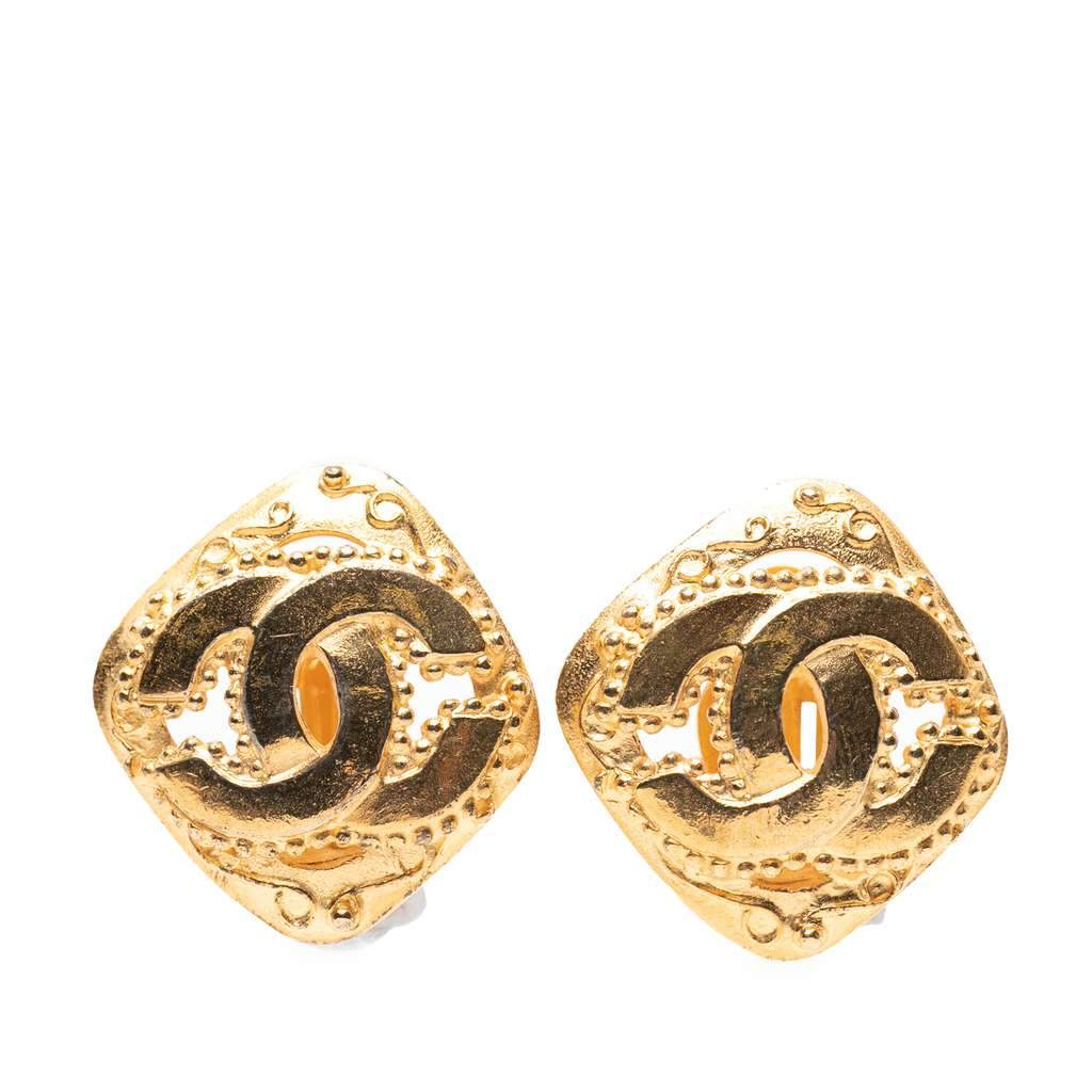 Chanel CC Gold Plated Clip On Earrings Gold Metal Very good - Front View