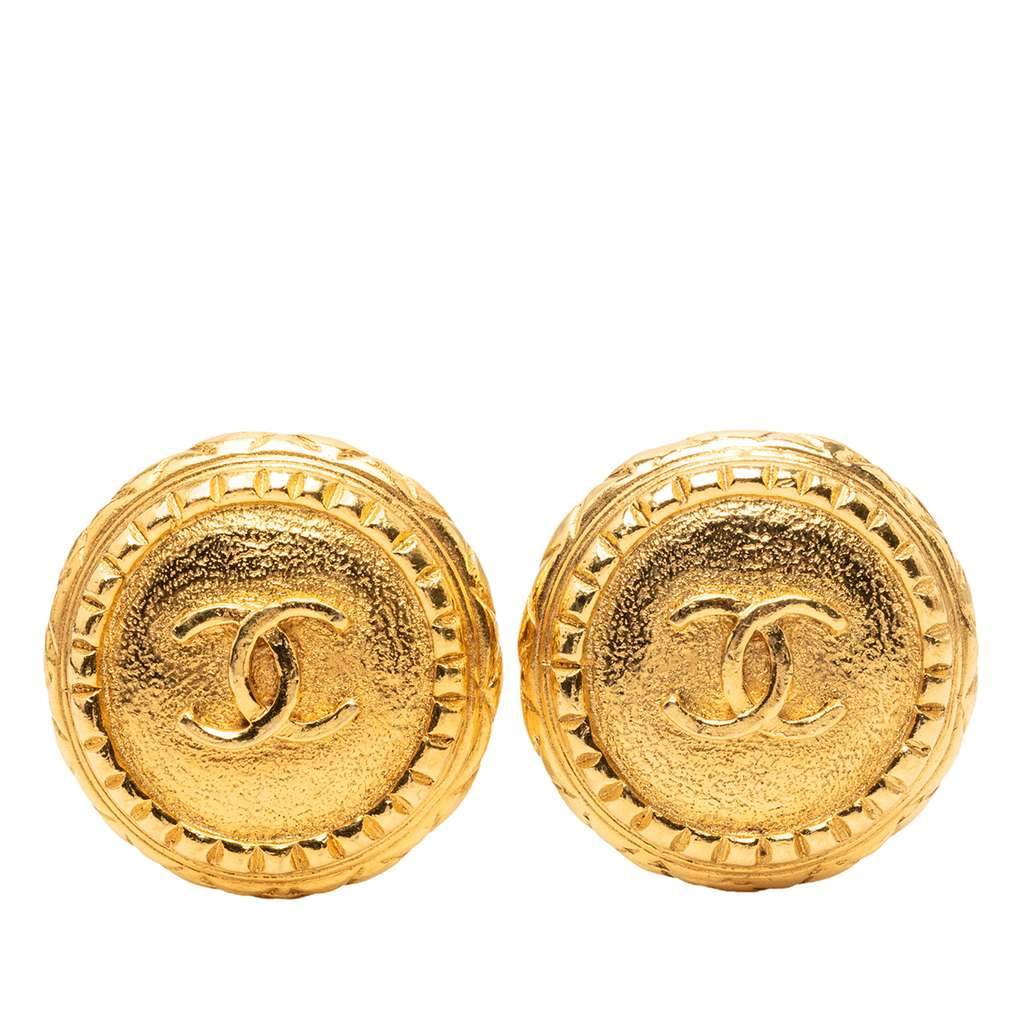 Chanel Gold Plated CC Round Clip On Earrings Gold Metal Very good - Front View