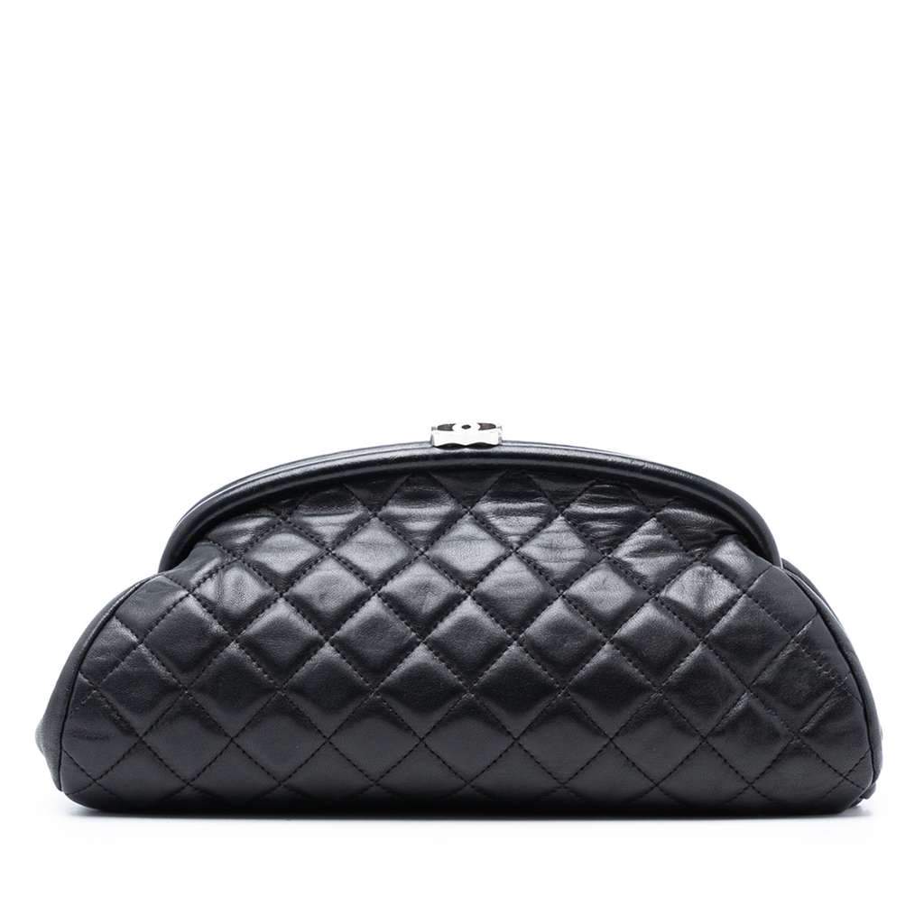 Chanel Quilted Lambskin Timeless Kisslock Clutch Black Leather Good condition - Front View