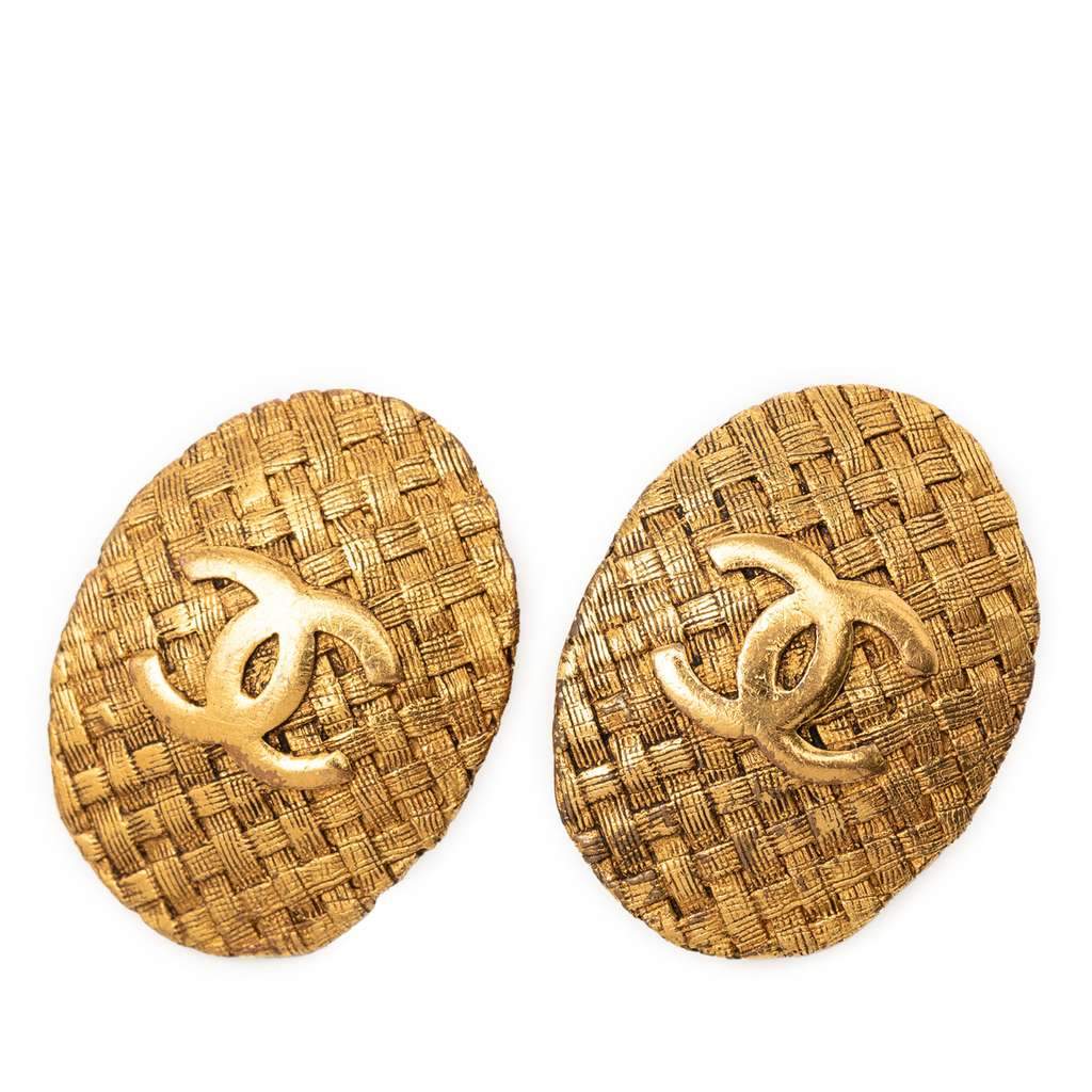 Chanel CC Gold Plated Woven Oval Clip on Earrings Gold Metal Very good - Front View