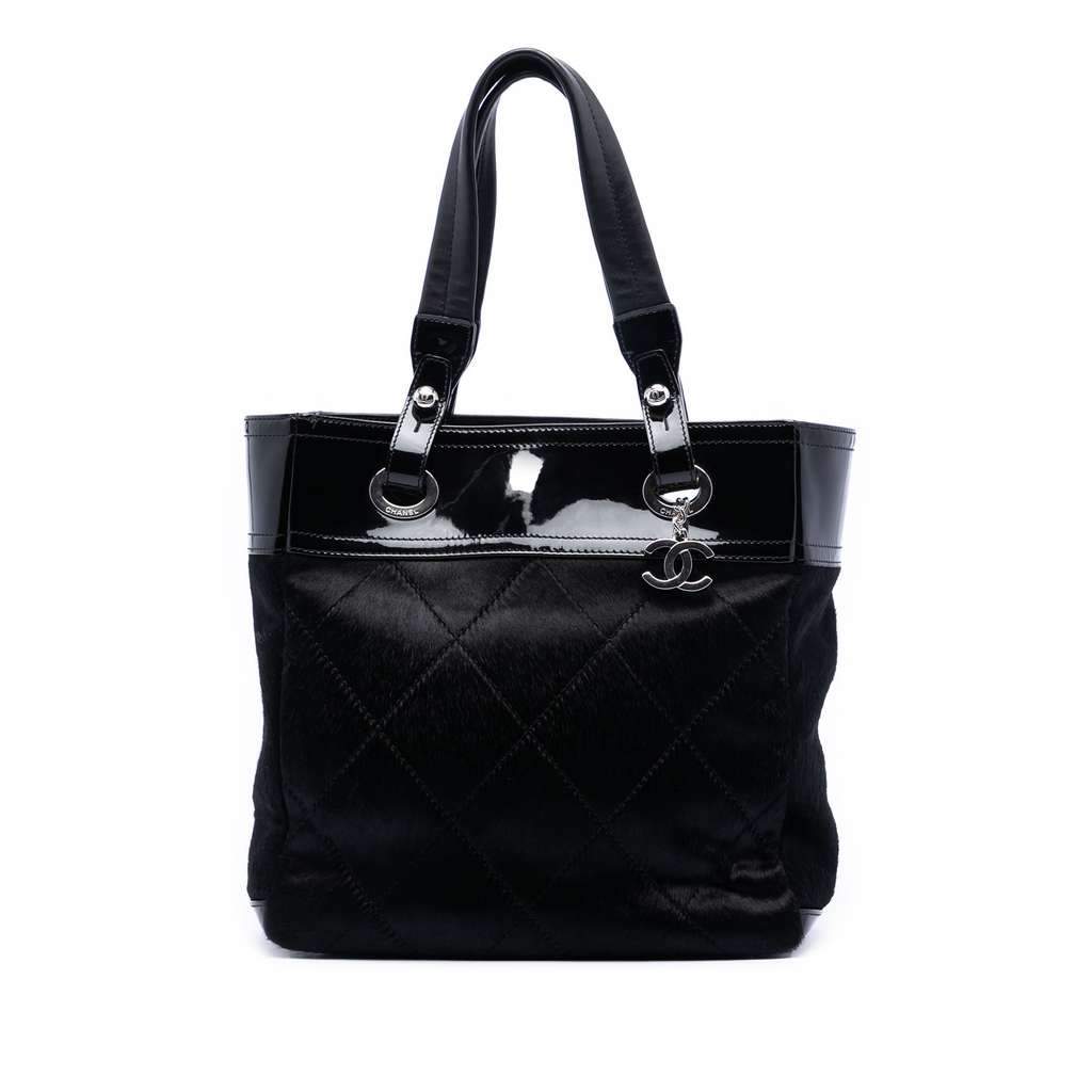 Chanel Small Quilted Pony Hair and Patent Paris Biarritz Tote Black Very good condition - Front View