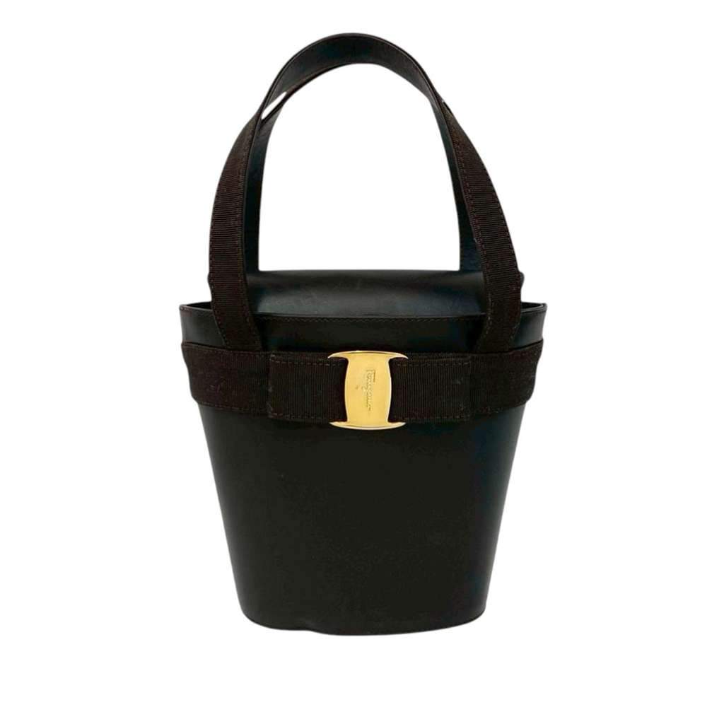Salvatore Ferragamo Leather Vara Bow Top Handle Bucket Bag Brown Leather Very good condition - Front View