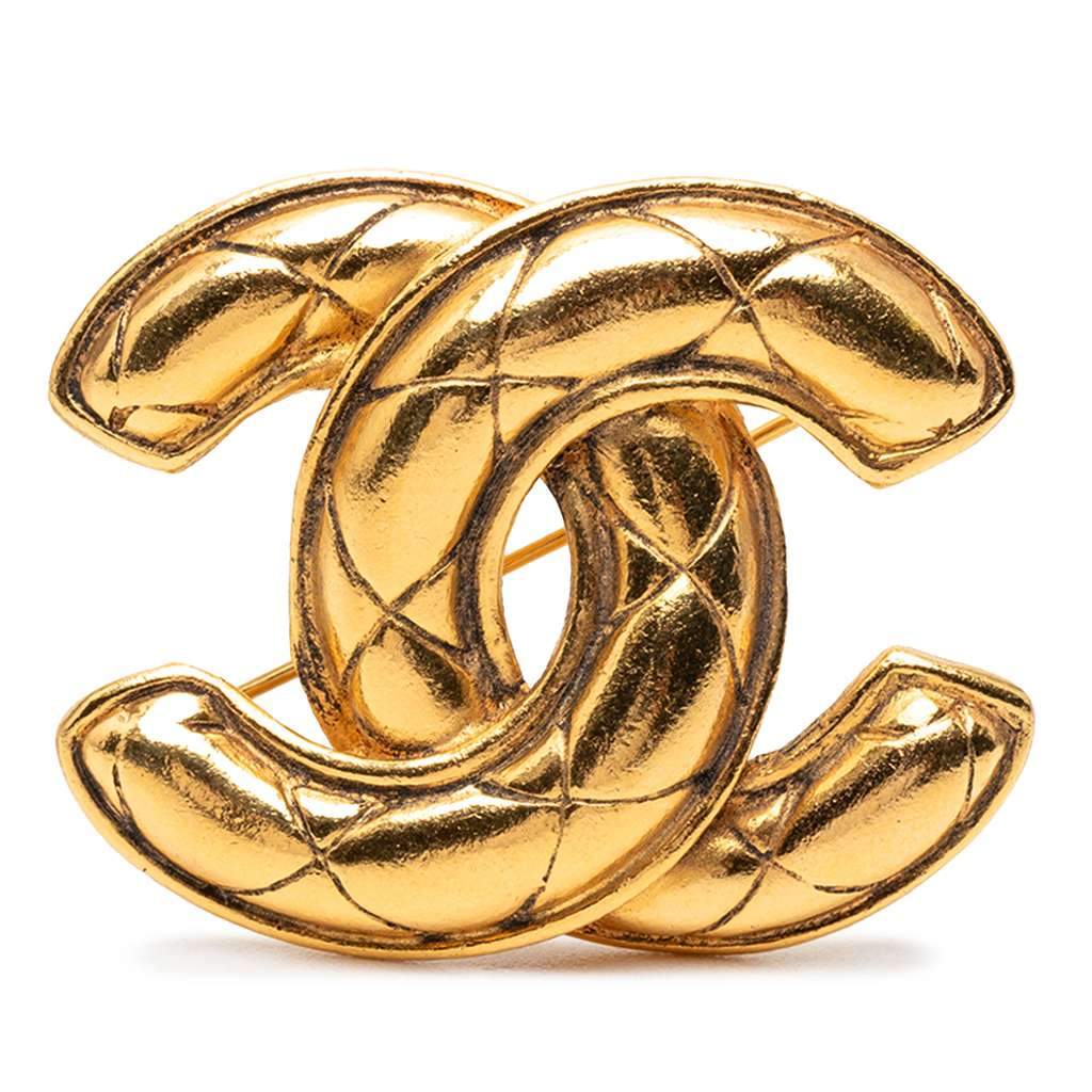 Chanel Gold Plated Quilted CC Brooch Gold Metal Very good - Front View