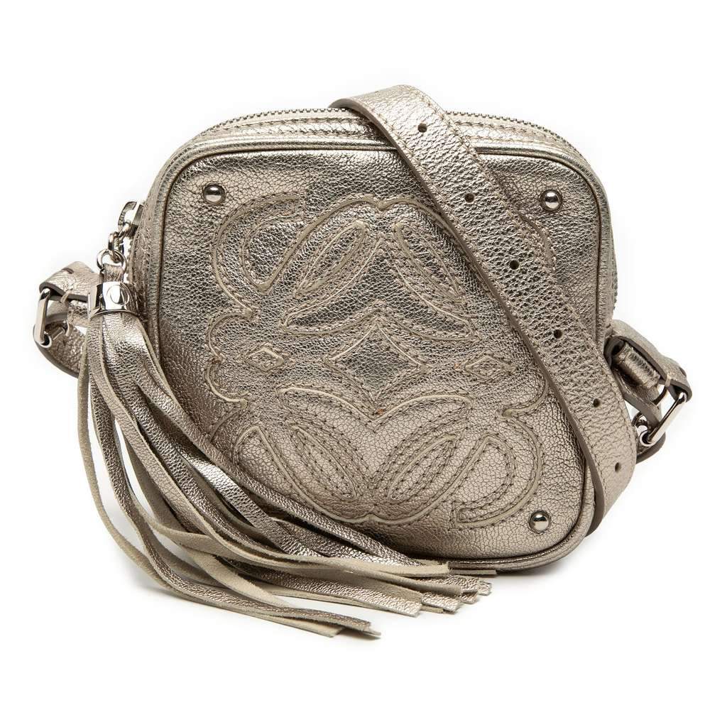 Loewe Mini Metallic Goatskin Anagram Tassel Crossbody Silver Leather Very good condition - Front View