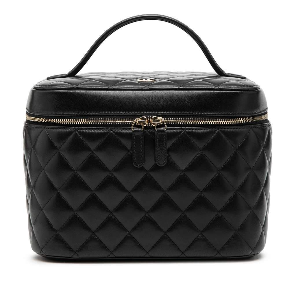 Chanel CC Quilted Lambskin Vanity Bag Black Leather Very good condition - Front View
