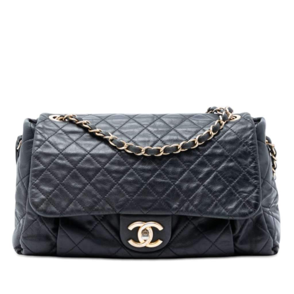 Chanel Large Aged Calfskin Chic Quilt Flap Black Leather Very good condition - Front View