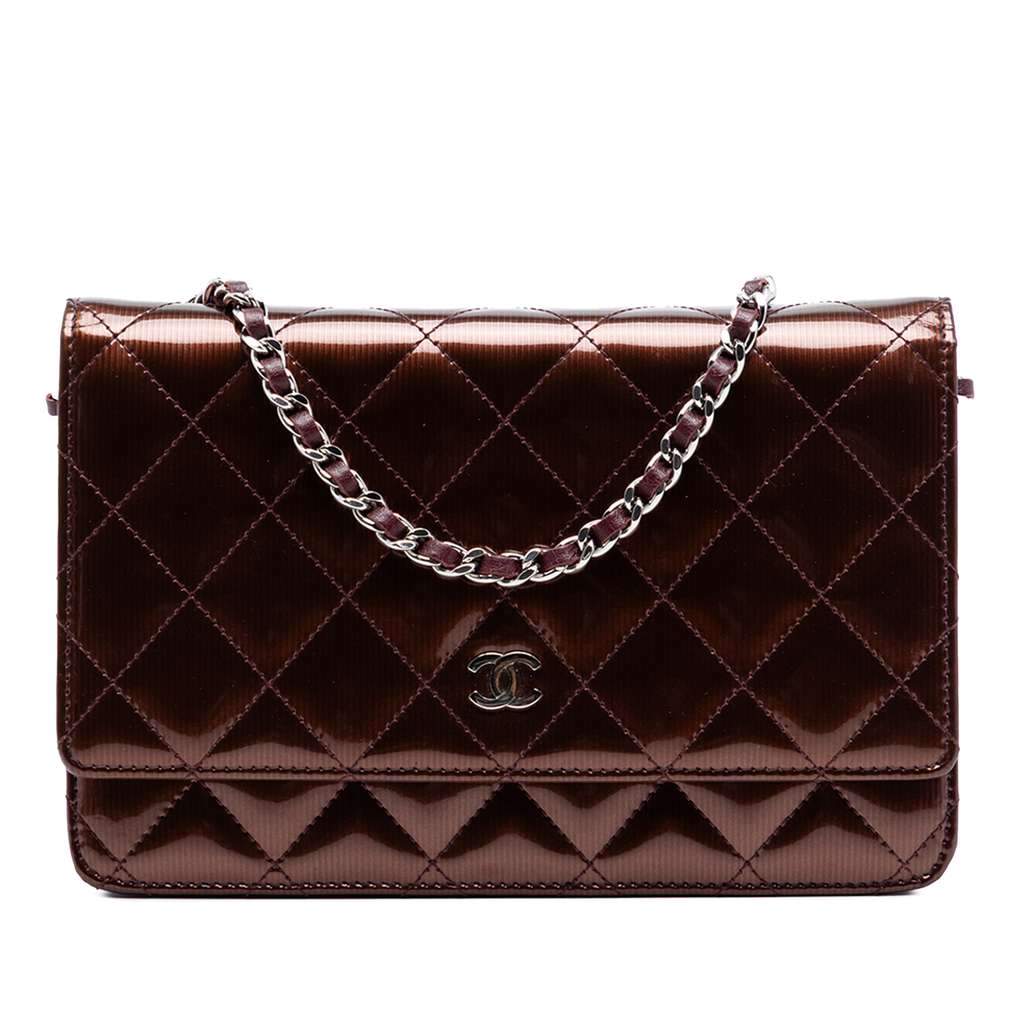 Chanel CC Quilted Striated Metallic Patent Wallet on Chain Red Leather Very good condition - Front View