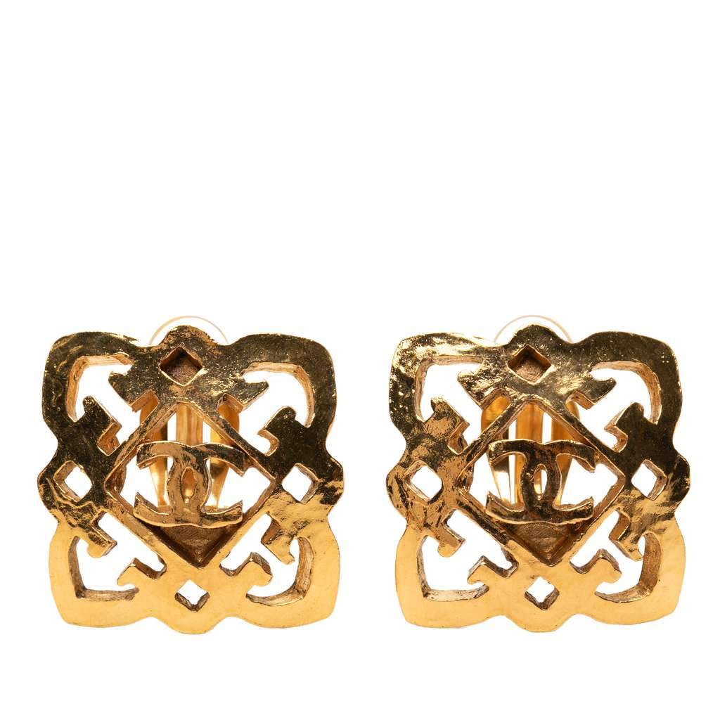 Chanel Gold Plated CC Square Clip On Earrings Gold Metal Very good - Front View