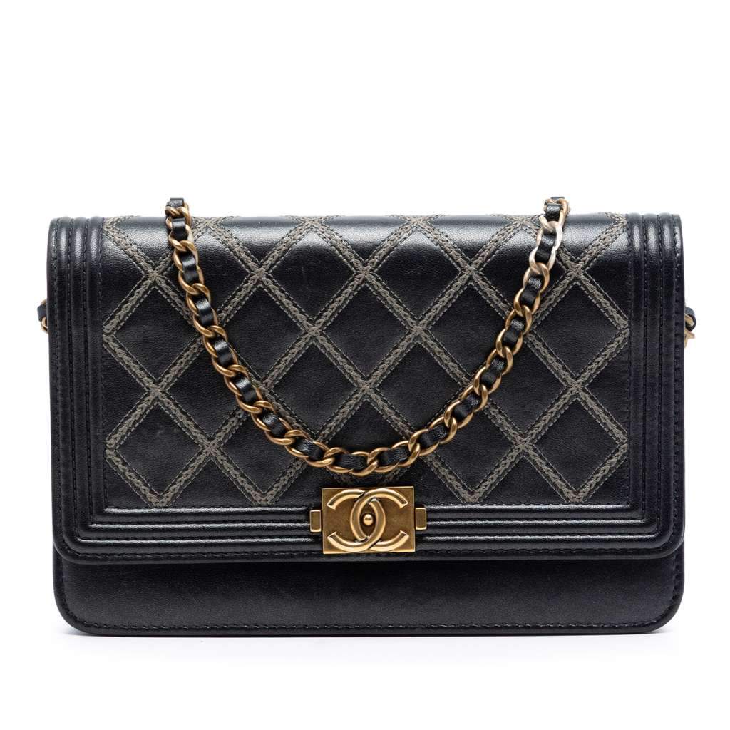 Chanel Quilted Lambskin Double Stitch Boy Wallet On Chain Black Leather Very good - Front View