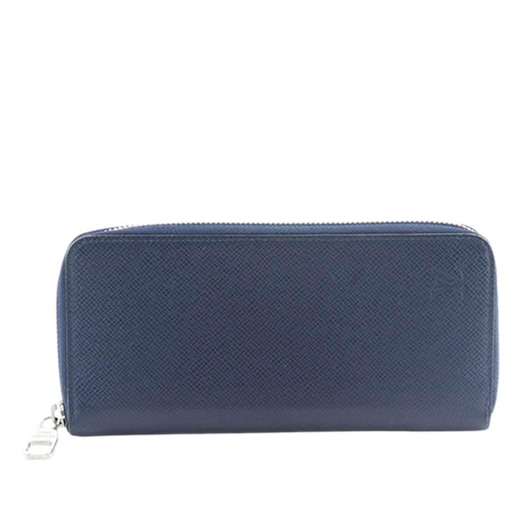 Louis Vuitton Taiga Zippy Vertical Long Wallet Blue Leather Very good - Front View