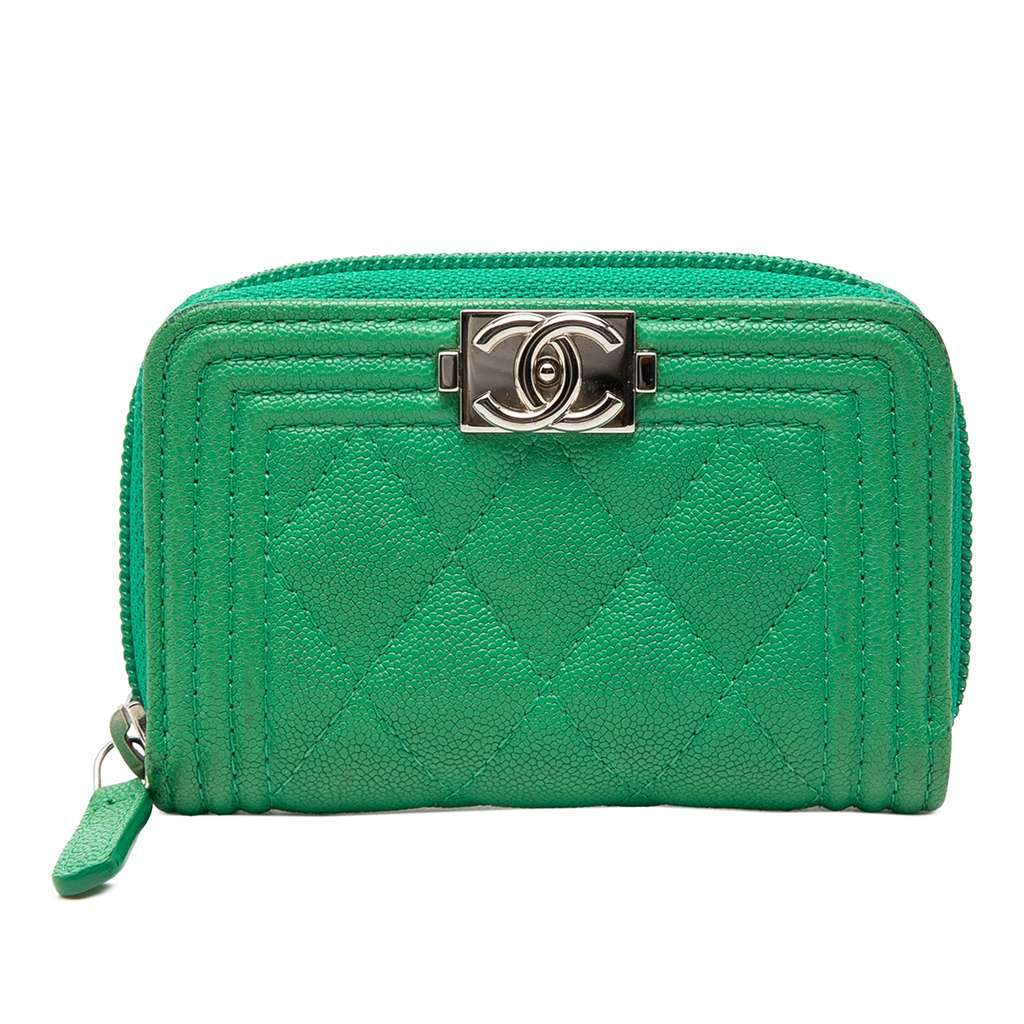 Chanel Quilted Caviar Boy Coin Pouch Green Leather Very good - Front View