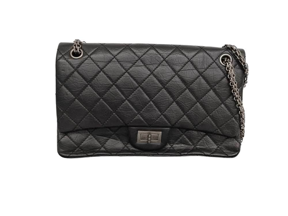 Chanel Cross-body Bag Black Leather Good condition - Front View