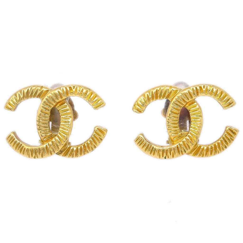 Chanel CC Clip-On Earrings Gold Good condition - Front View