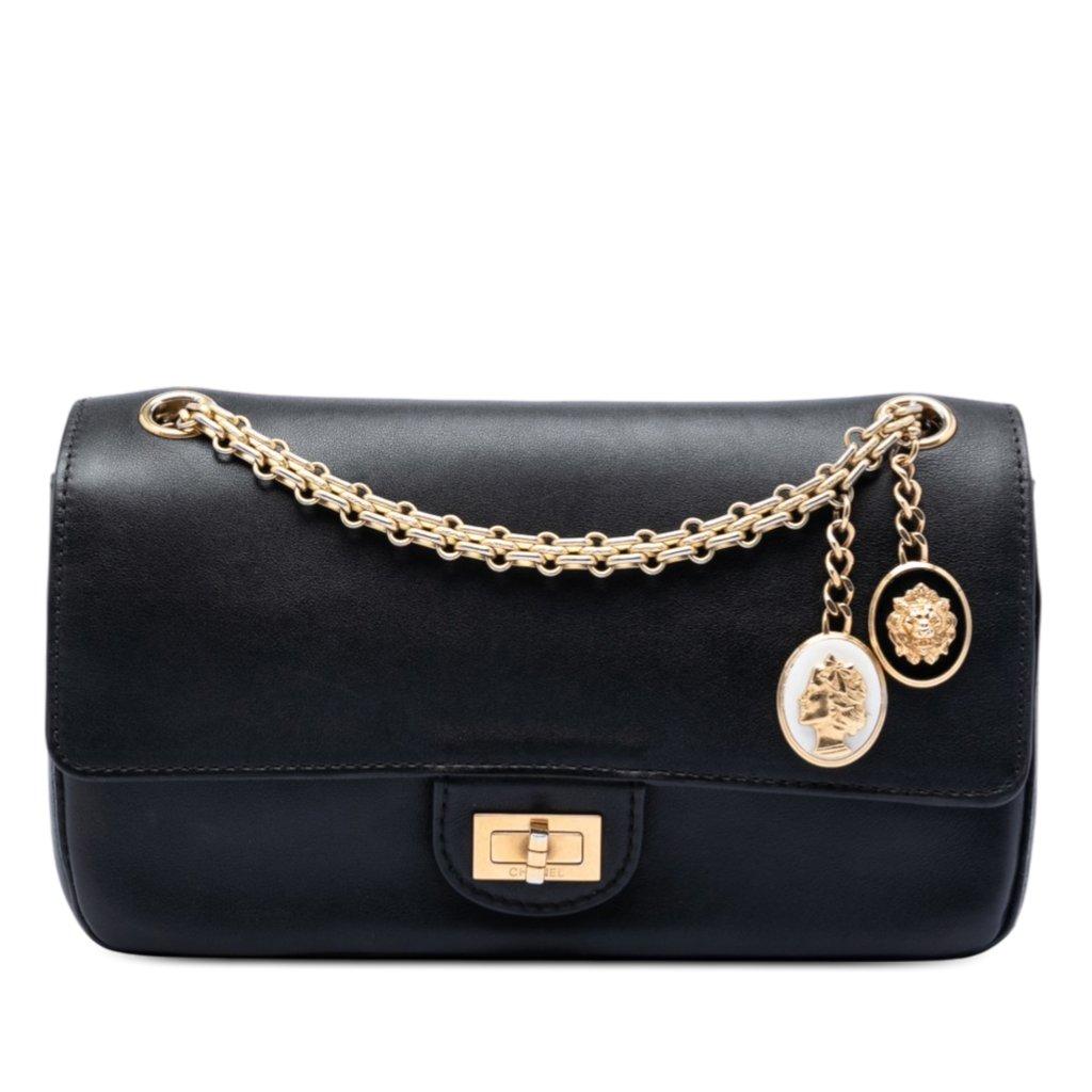 Chanel إصدار جديد من جلد العجل 2.55 ميدالية عارية مزدوجة الطي 225