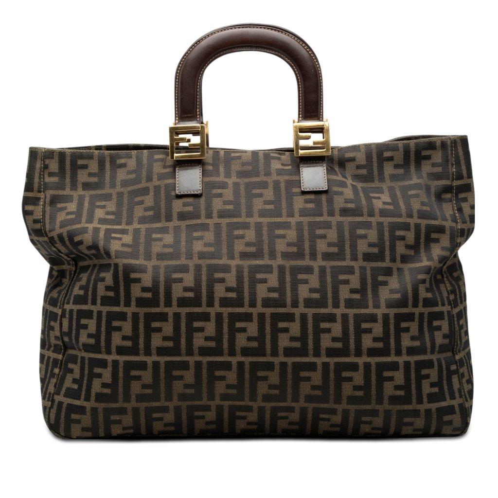 Fendi حقيبة تسوق كبيرة من قماش زوكا توينز