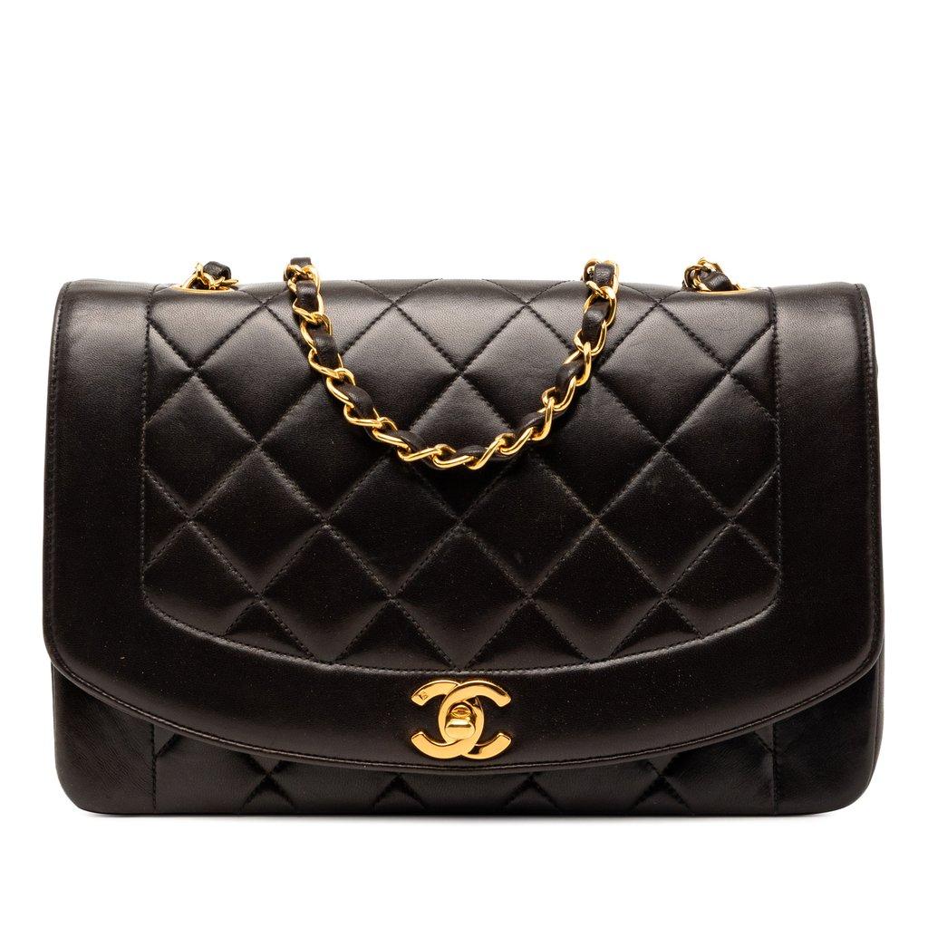 Chanel حقيبة ديانا متوسطة الحجم من جلد الخروف