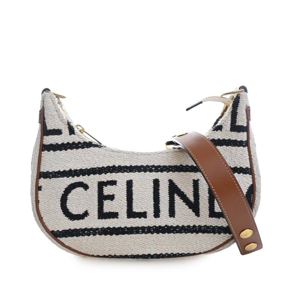 Celine حقيبة كتف متوسطة الحجم من نسيج محبوك من نوع آفا