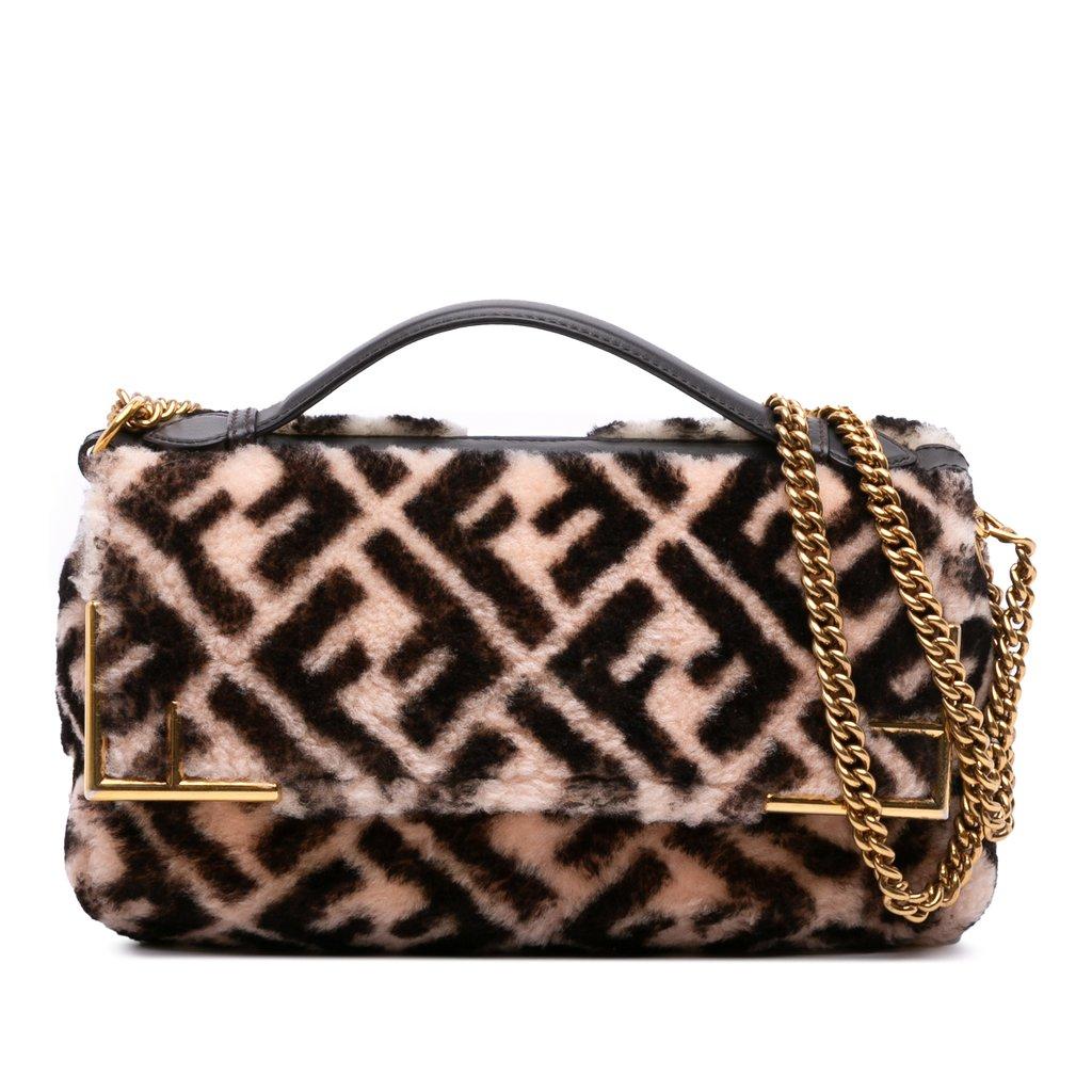 Fendi حقيبة زوكا شيرلينج دبل إف باجيت
