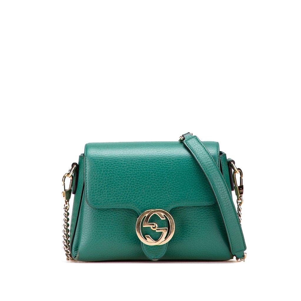 Gucci حقيبة كروسبودي صغيرة من جلد العجل بنقشة حرف G متشابكة