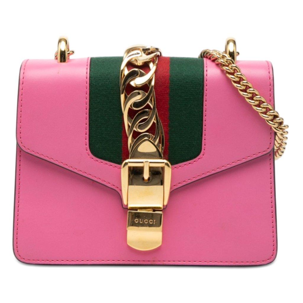 Gucci حقيبة كروسبودي صغيرة من جلد العجل بسلسلة سيلفي