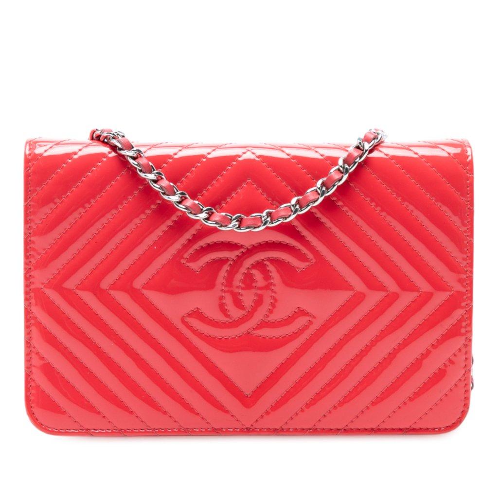 Chanel محفظة CC Patent Diamond Quilted مع سلسلة