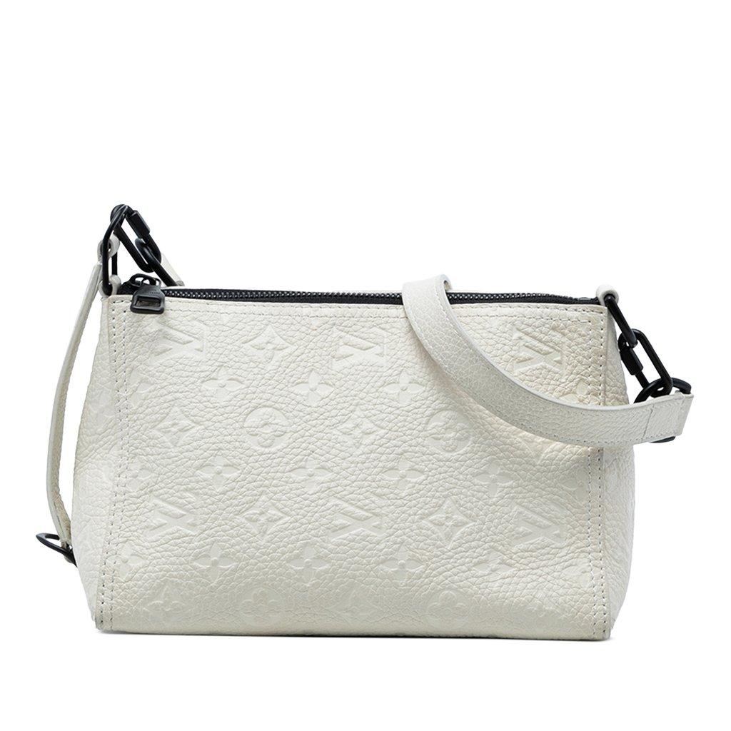 Louis Vuitton حقيبة ماسنجر مثلثة الشكل من Monogram Empreinte