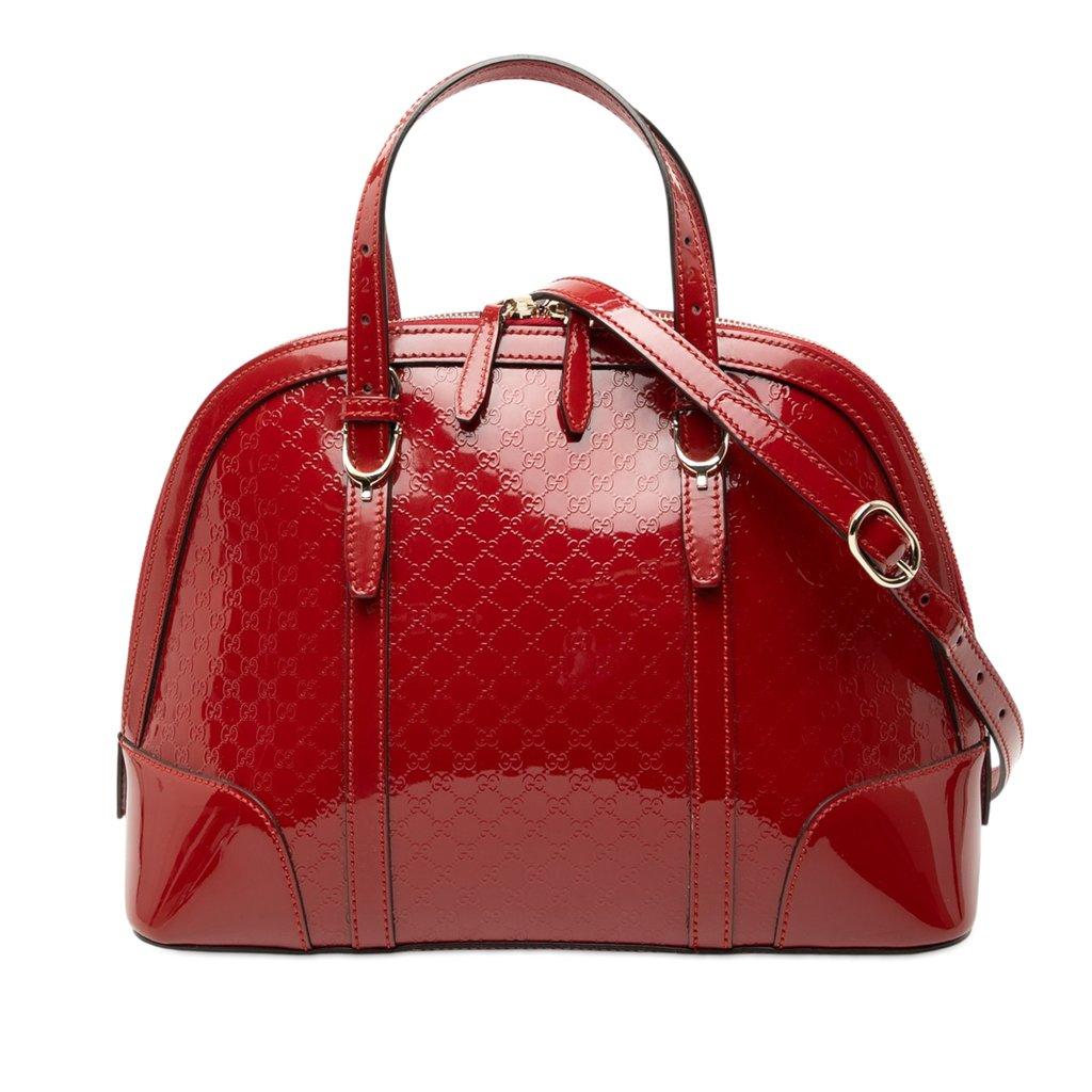 Gucci حقيبة صغيرة من جلد مايكروغوتشيسيما اللامع بتصميم قبة أنيقة
