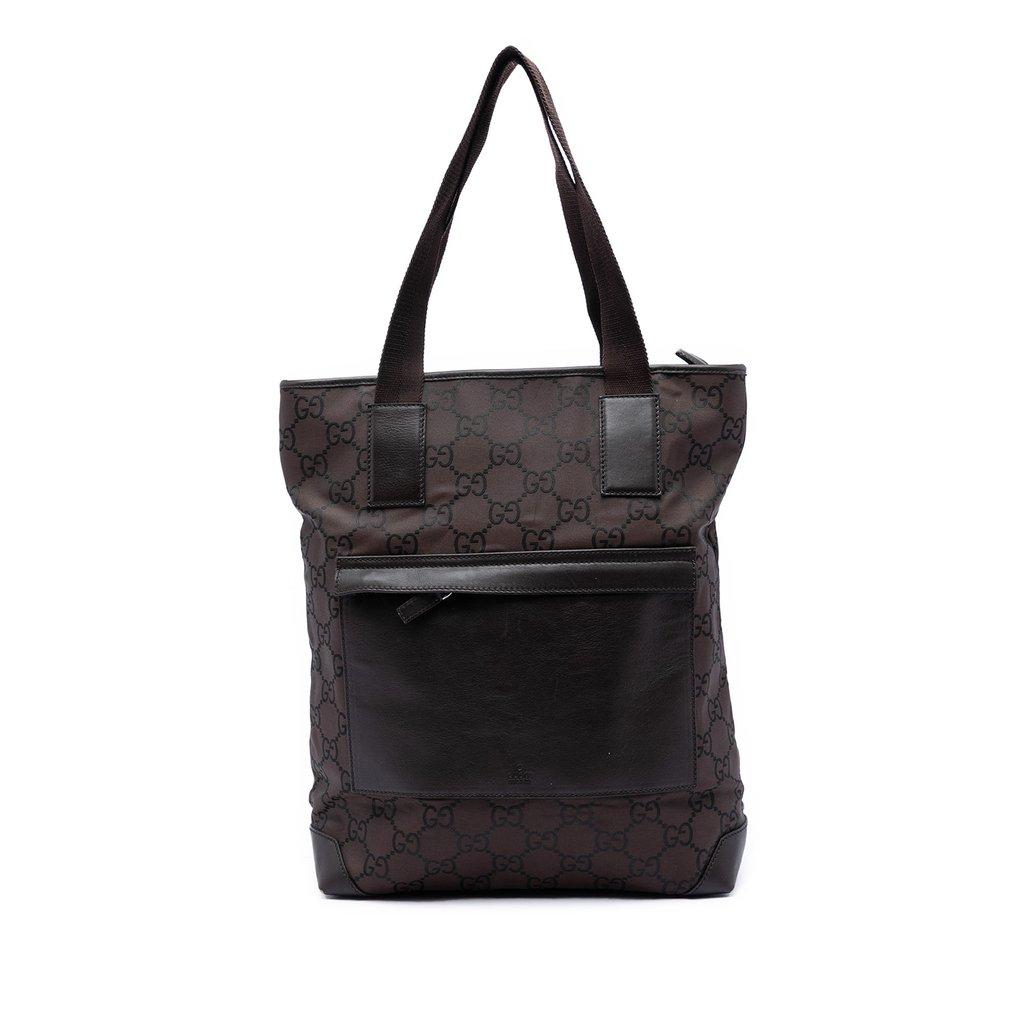 Gucci حقيبة تسوق من النايلون بنقشة GG