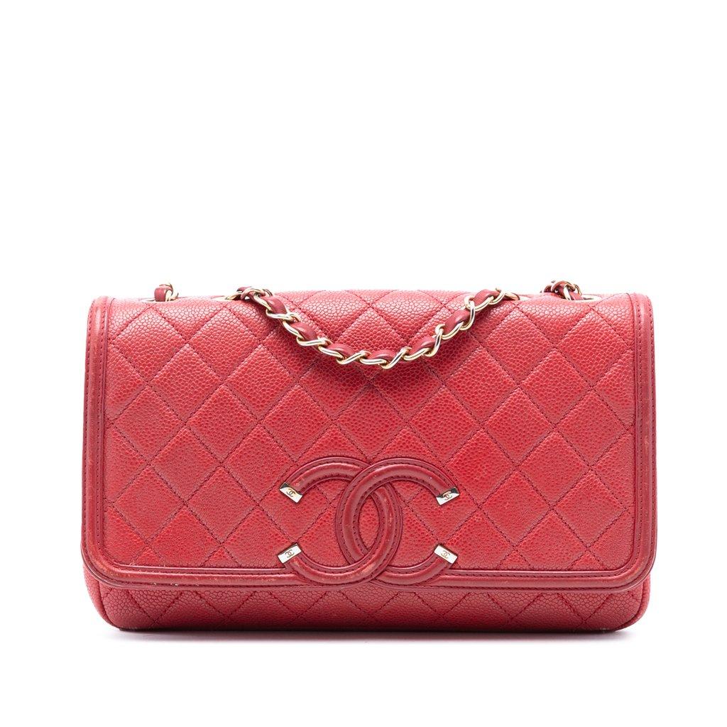 Chanel غطاء متوسط ​​الحجم من الكافيار CC مزخرف بنقوش دقيقة