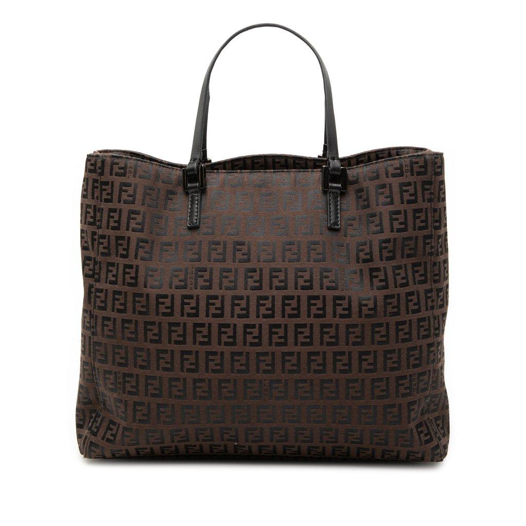 Fendi حقيبة قماشية بلون الكوسة