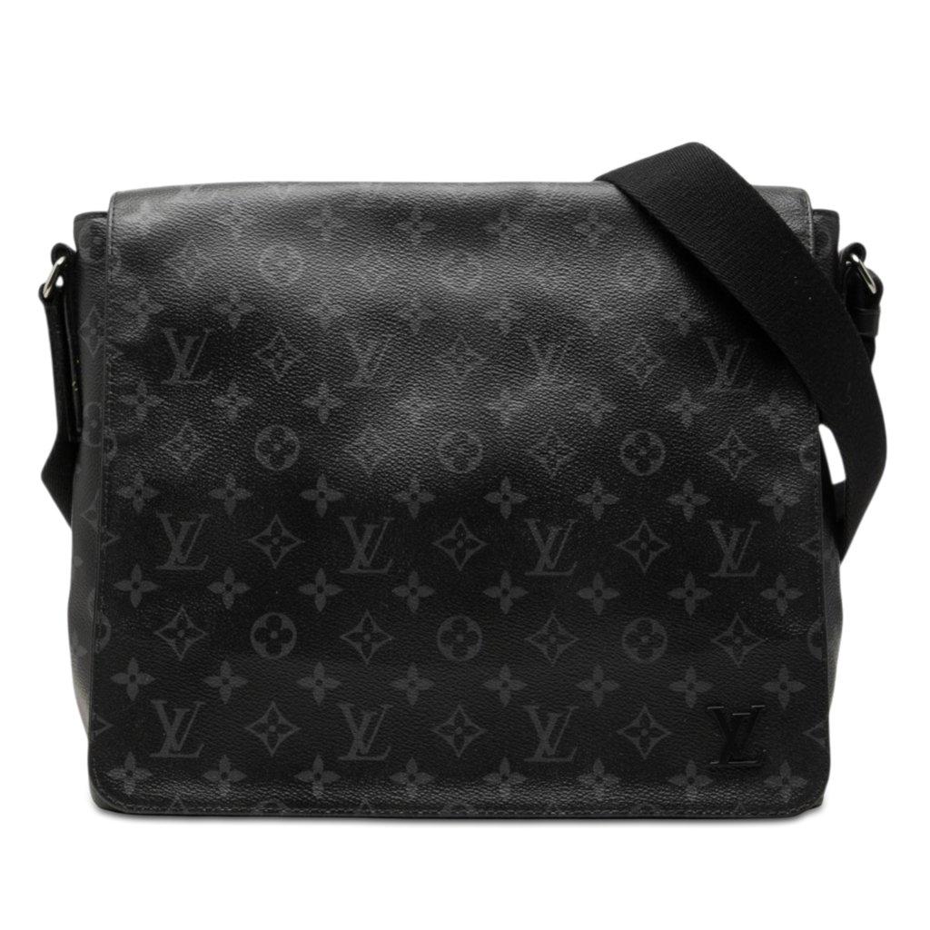 Louis Vuitton Monogram Eclipse District MM