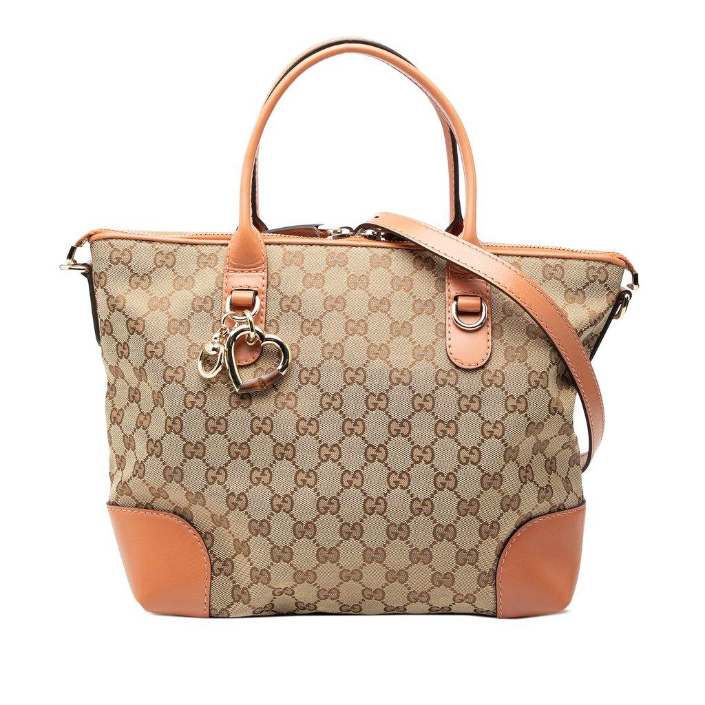 Gucci حقيبة قماشية بنقشة قلب من قماش GG