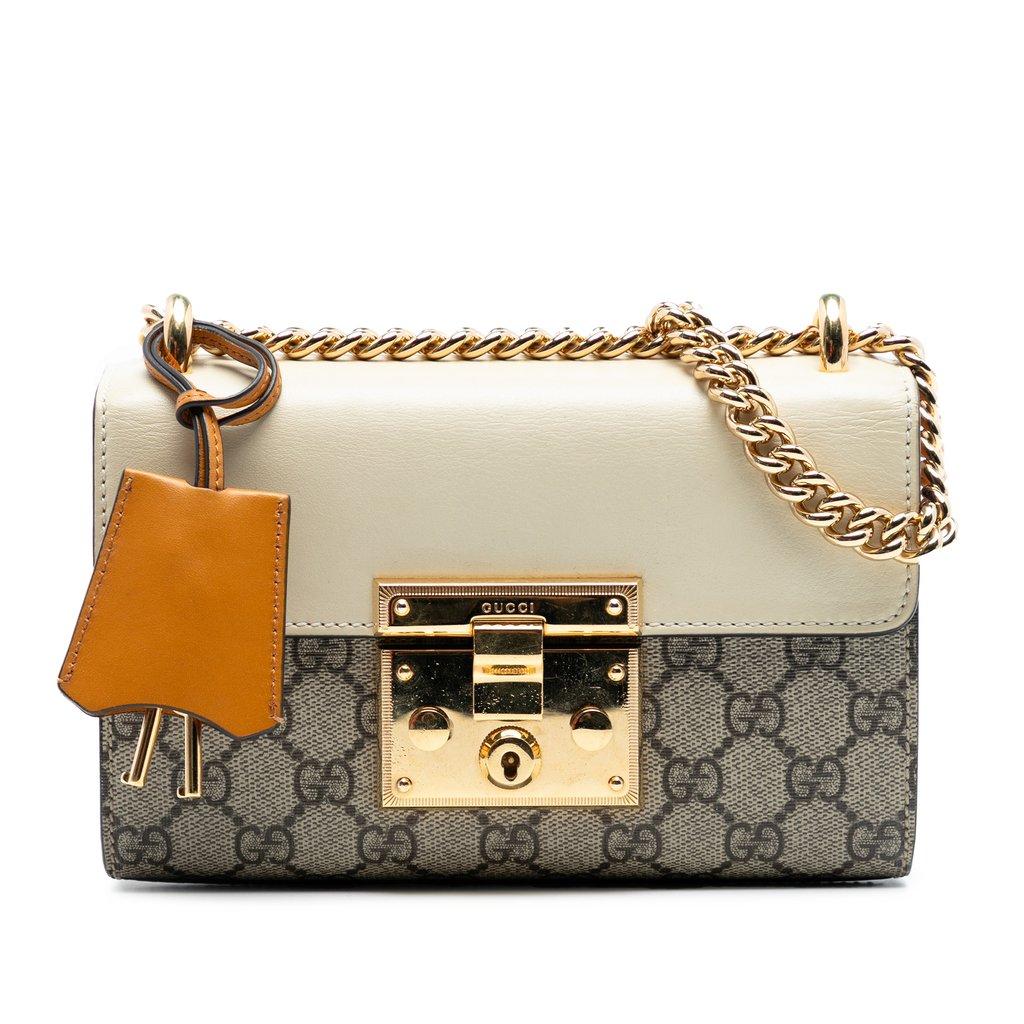 Gucci حقيبة كروس صغيرة بقفل GG Supreme.
